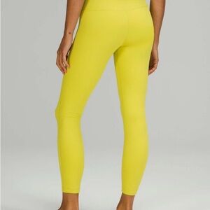 Lululemon Align High-Rise Pant 25" (Double Align)
Yellow Serpentine